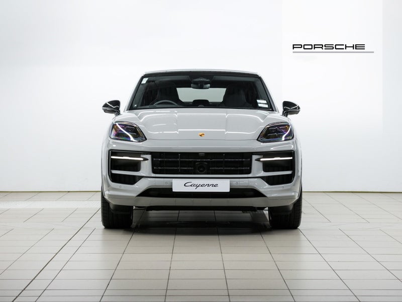 2026 Porsche Cayenne S E-Hybrid Coupe Black Edi... image 2