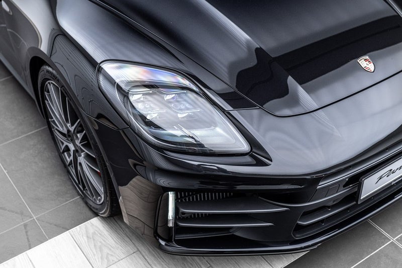 2026 Porsche Panamera 4S E-HYBRID image 5