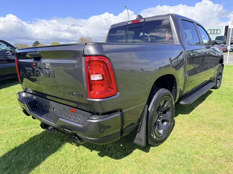 2026 Ram 1500 3.0 Express Petrol Auto image 5