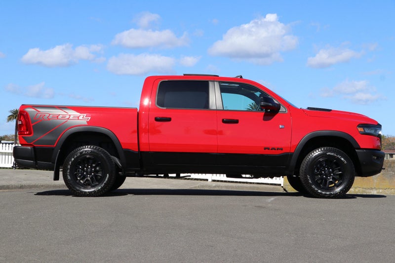 2026 Ram 1500 DT 1500 REBEL 3.0 TWIN TURBO image 3