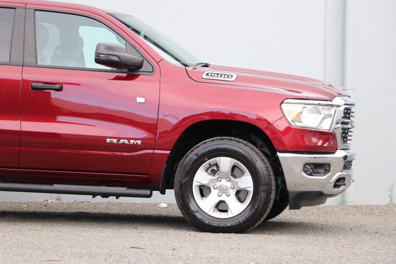 2026 Ram 1500 DT Bighorn 4X4 5.7 V8 HEMI image 4