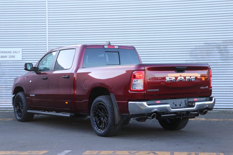 2026 Ram 1500 DT Bighorn 4X4 5.7 V8 HEMI image 2