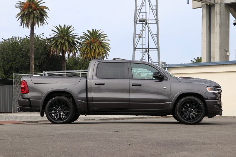 2026 Ram 1500 DT LIMITED I6 RB NIGHT EDITION image 3