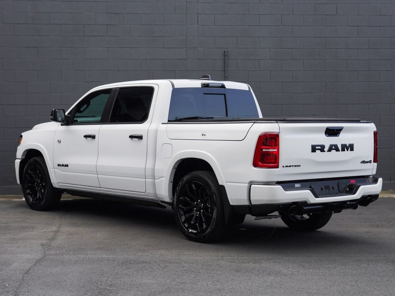 2026 Ram 1500 DT Limted RB Night Edition 3.0P 4... image 2
