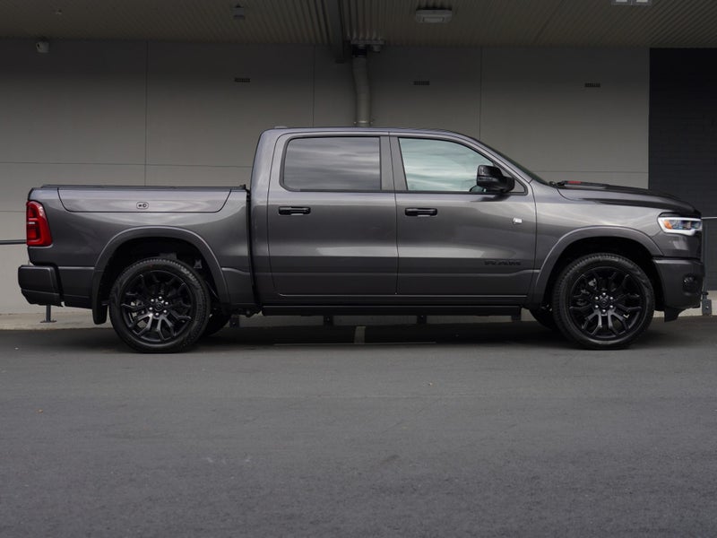 2026 Ram 1500 DT Limted RB Night Edition 3.0P 4... image 4