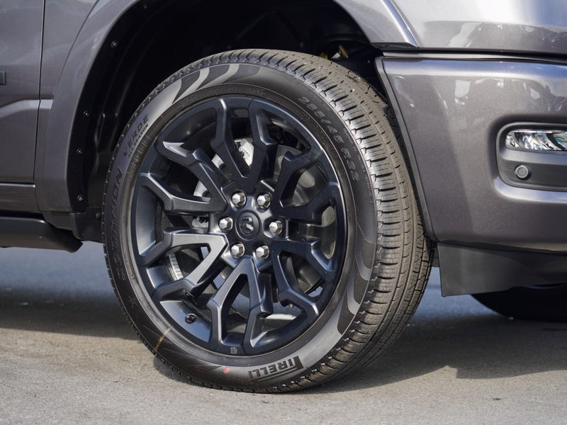 2026 Ram 1500 DT Limted RB Night Edition 4WD image 5