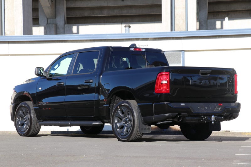 2026 Ram 1500 Express Black Edition 3.0 Hurricane image 2