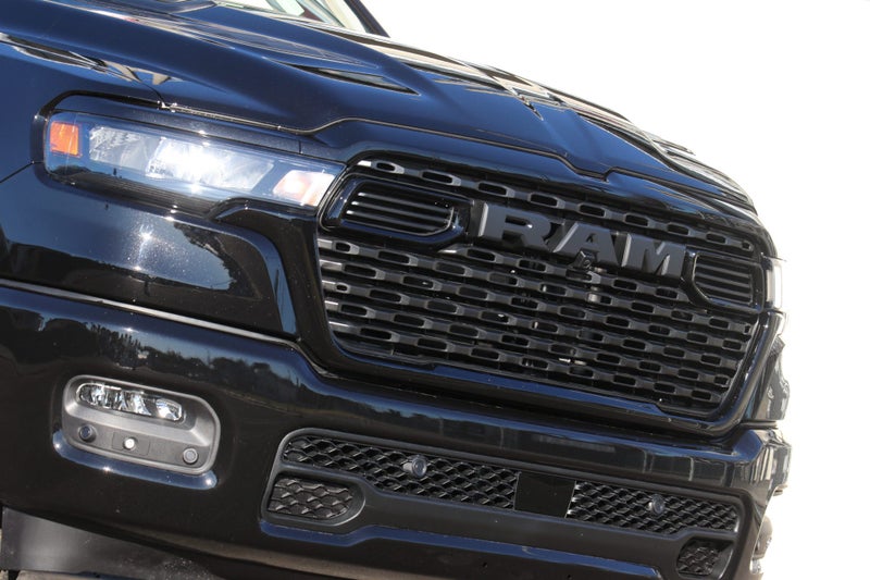 2026 Ram 1500 Express Black Edition 3.0 Hurricane image 5