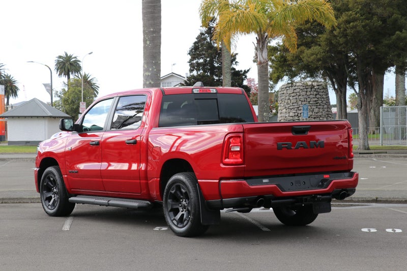 2026 Ram 1500 Express Black Edition 3.0 Hurricane image 2