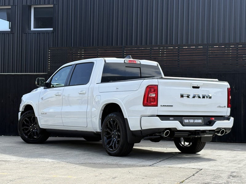 2026 Ram 1500 Laramie Sport image 4