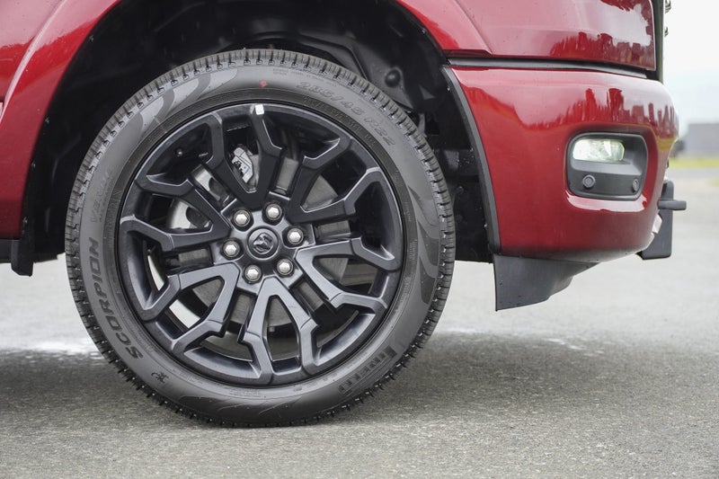 2026 Ram 1500 Limited I6 HO Rb Night image 5