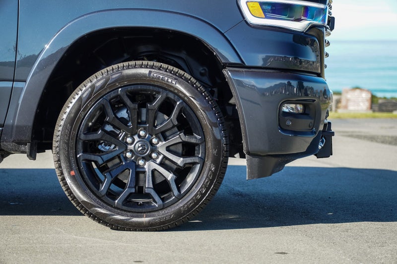 2026 Ram 1500 Limited I6 Rb Night image 5