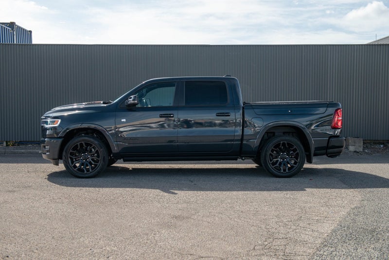 2026 Ram 1500 Limited I6 Rb Night image 4