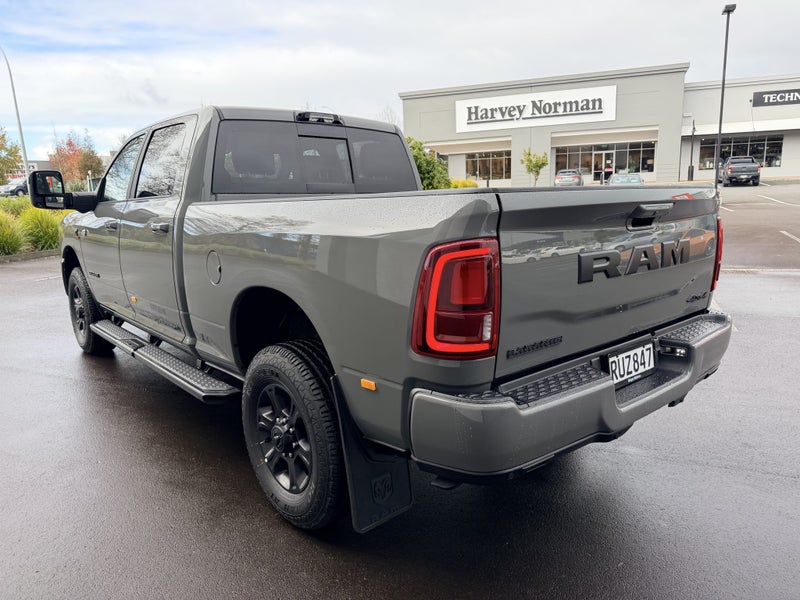 2026 Ram 2500 Laramie C/Cab image 4