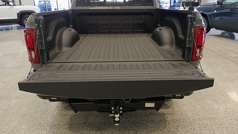 2026 Ram 3500 Ho image 5