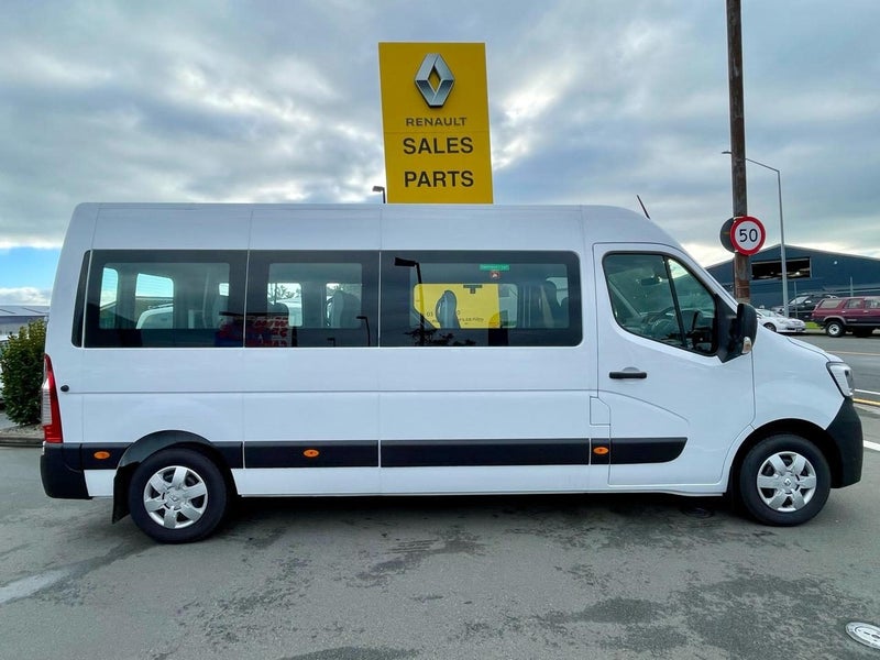 2026 Renault Master Minibus 2.3DT image 5