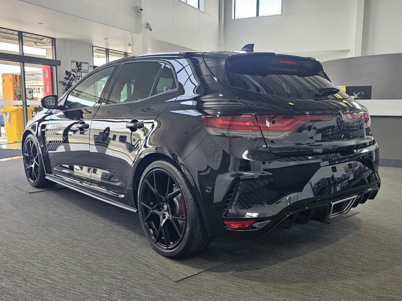 2026 Renault Megane R.S. ULTIME LIMITED EDITION image 4