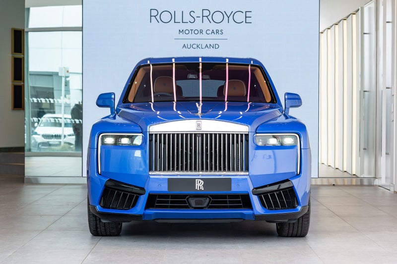 2026 Rolls-Royce Cullinan Series II image 2