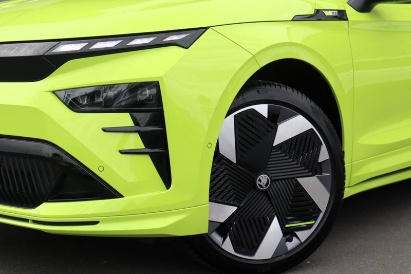 2026 Skoda Enyaq RS 85 SUV 250kW Dual Motor image 2