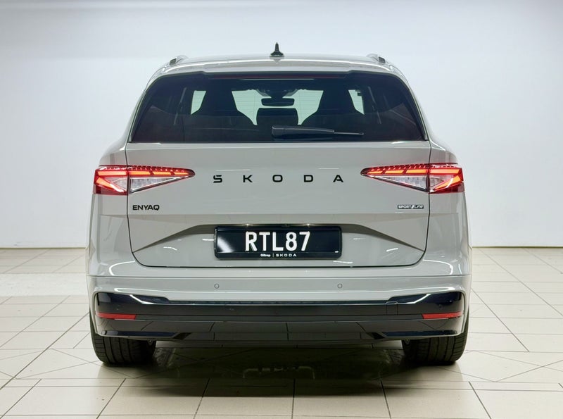 2026 Skoda Enyaq Sportline 85 210kW image 4