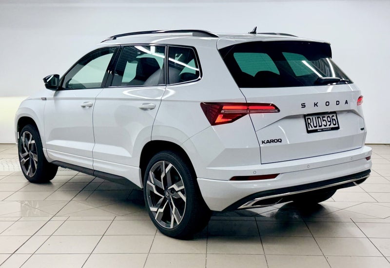 2026 Skoda Karoq Sportline 2.0 TSI 140kW image 3