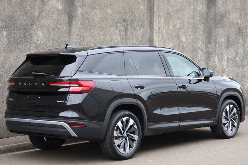 2026 Skoda Kodiaq m-Hybrid 110kW image 4