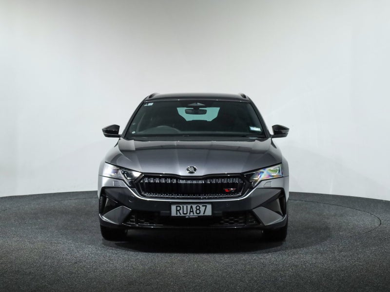 2026 Skoda Octavia RS Wagon 195kW image 2