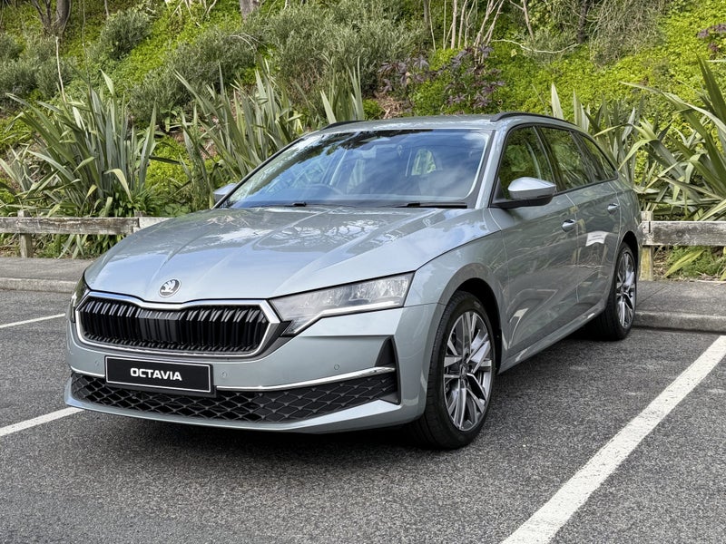 2026 Skoda Octavia Wagon m-Hybrid 110kW image 3