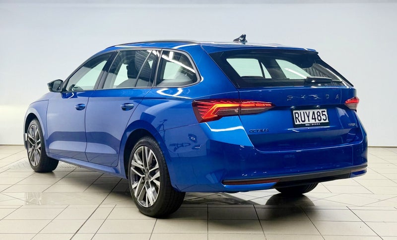 2026 Skoda Octavia Wagon m-Hybrid 110kW image 3