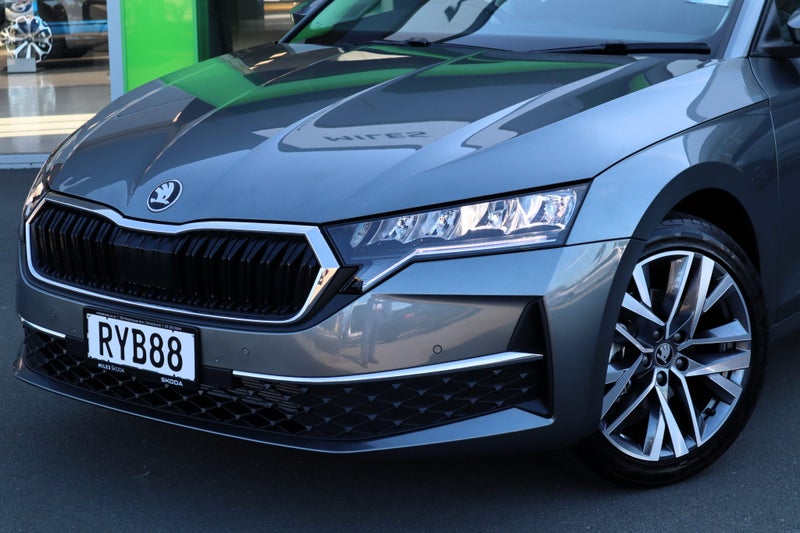 2026 Skoda Octavia Wagon m-Hybrid 110kW Turbo P... image 3