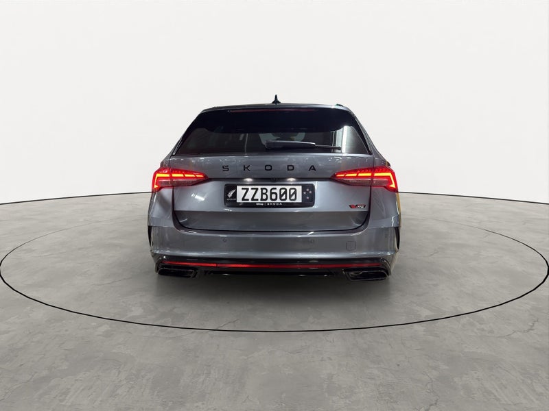 2026 Skoda Octavia Wagon RS TSI 195kW image 5