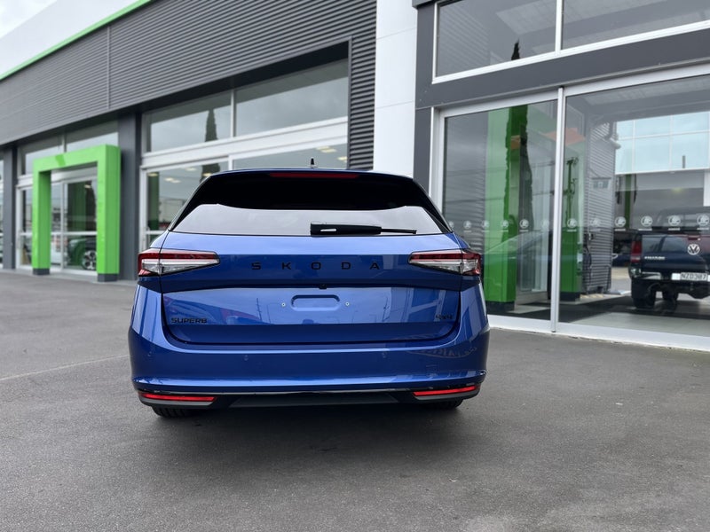 2026 Skoda Superb Sportline 195Kw 2.0P image 3