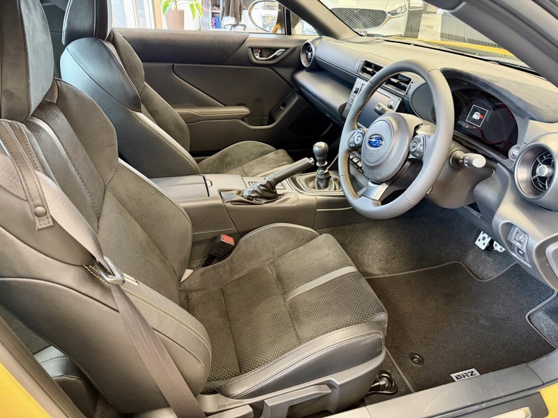 2026 Subaru BRZ Coupe-S tS Kiiro image 3