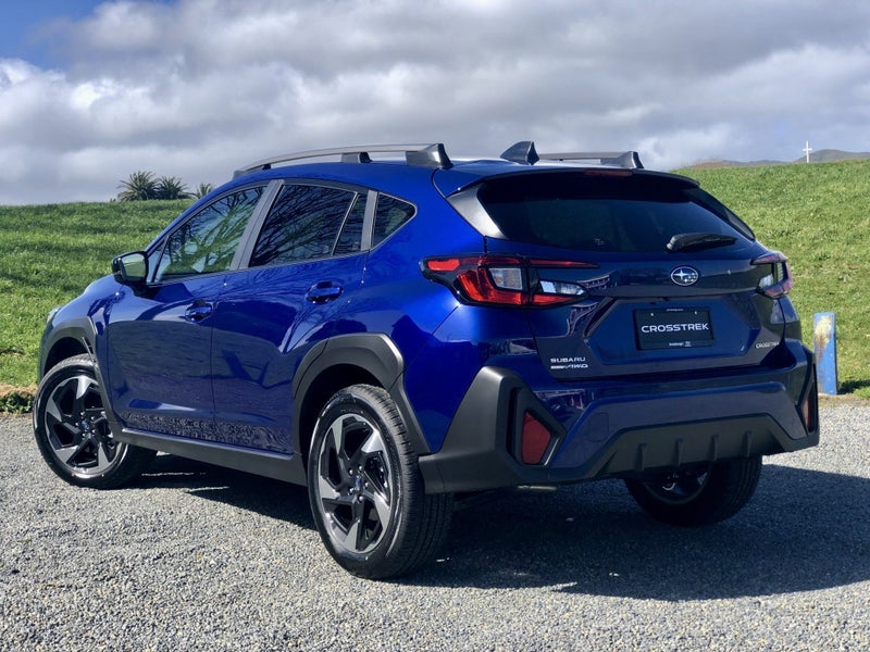 2026 Subaru Crosstrek Premium 2.0L AWD image 2