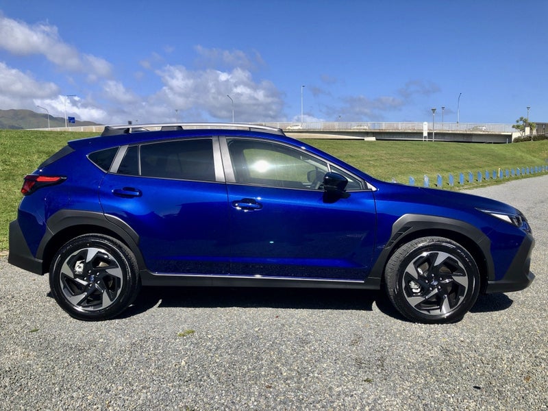 2026 Subaru Crosstrek Premium 2.0L AWD image 3