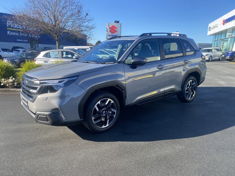 2026 Subaru Forester 2.5 AWD Petrol CVT image 3