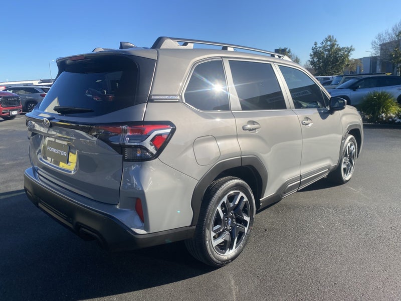 2026 Subaru Forester 2.5 AWD Petrol CVT image 5