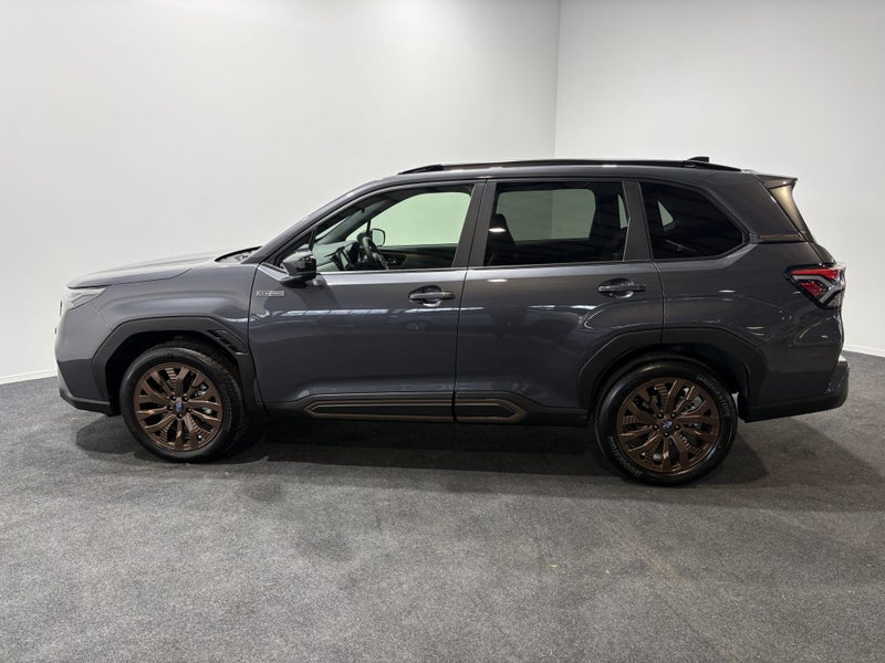 2026 Subaru Forester 2.5 Hybrid AWD Sport Wagon image 4