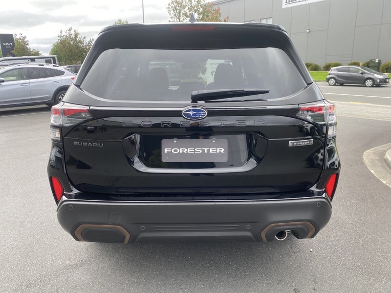 2026 Subaru Forester 2.5 Hybrid Sport CVT image 3