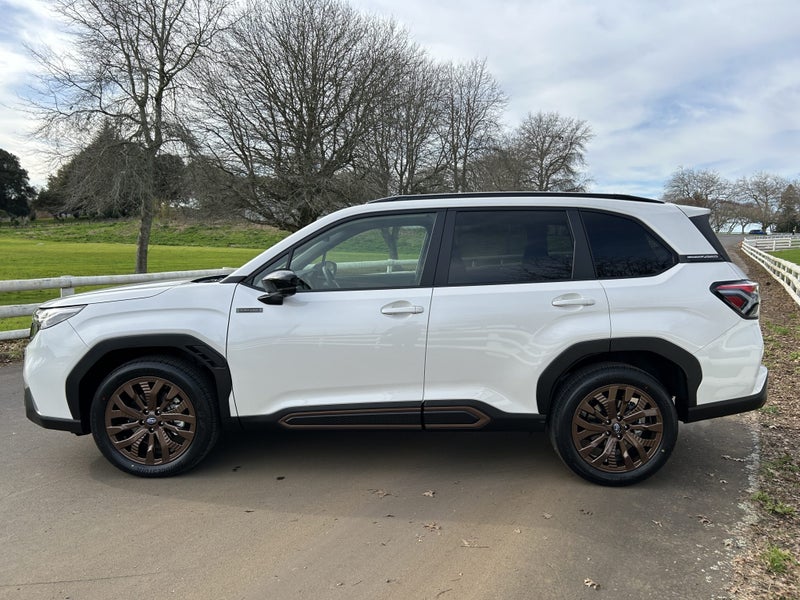 2026 Subaru Forester 2.5 Hybrid Sport CVT image 5