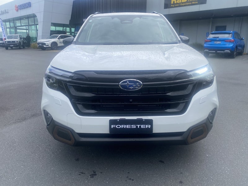 2026 Subaru Forester 2.5 Hybrid Sport CVT image 2