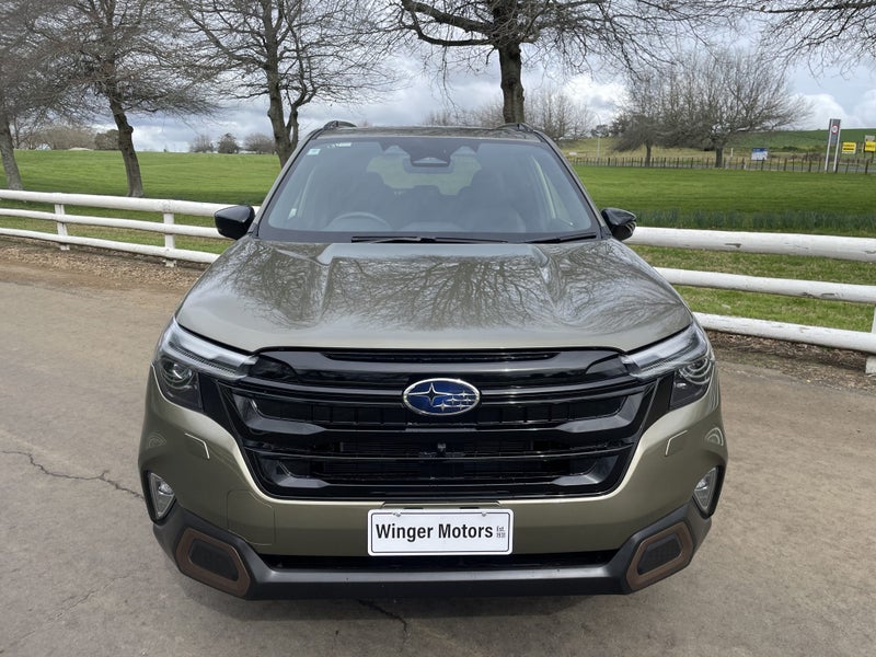 2026 Subaru Forester 2.5 Hybrid Sport CVT image 2