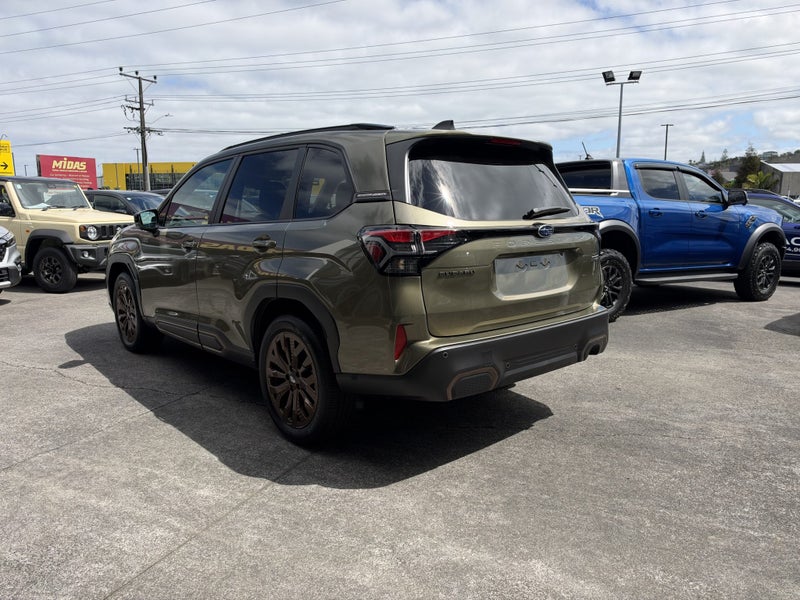 2026 Subaru Forester 2.5 Hybrid Sport Hybrid Spor image 4