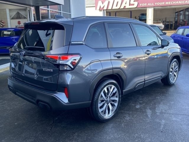 2026 Subaru Forester 2.5 Hybrid Touring image 4