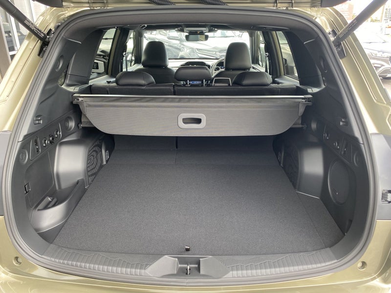 2026 Subaru Forester 2.5 Hybrid Touring Hybrid... image 5