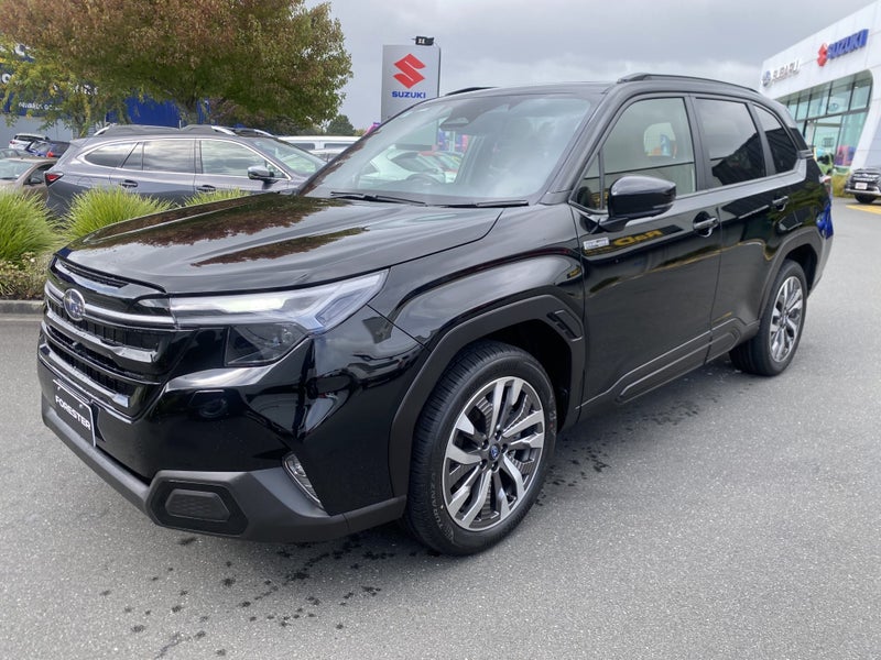 2026 Subaru Forester 2.5 Touring Hybrid AWD CVT image 3