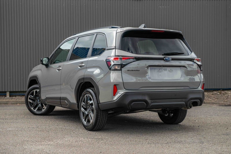 2026 Subaru Forester 2.5i Touring image 3