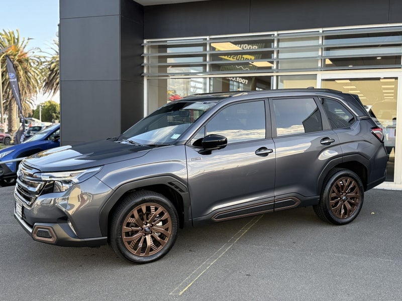 2026 Subaru Forester AWD Hybrid Sport image 5