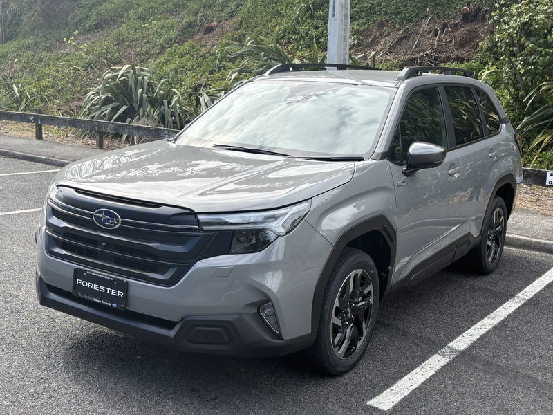 2026 Subaru Forester Hybrid AWD image 4