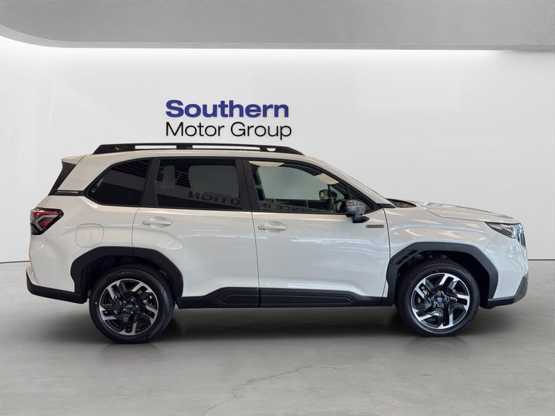 2026 Subaru Forester Hybrid AWD Wagon CVT image 5